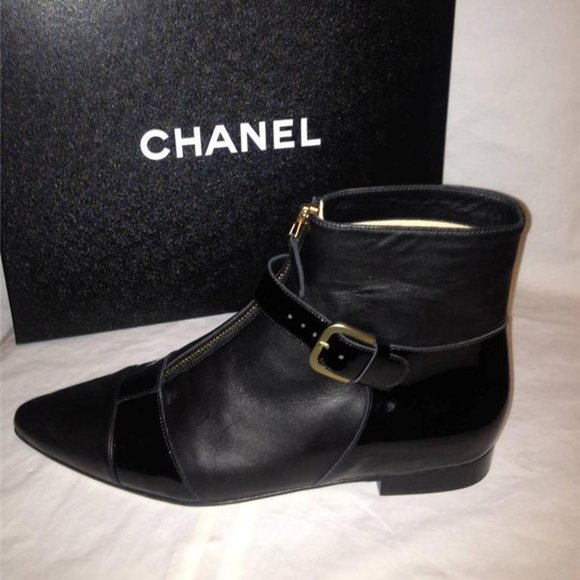 CHANEL 13A Black Leather Patent Pointed Buckled Ankle Bootie Boots Shoes - Picture 3 of 12